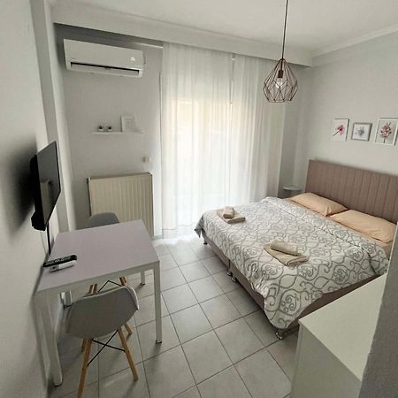 Nikoletta'S Studio Komotiní Kültér fotó